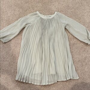 Elegant Pleated Dress in Light Gray